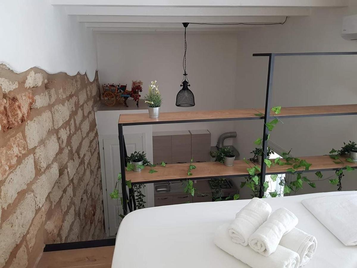House Orlando Guest house 2*